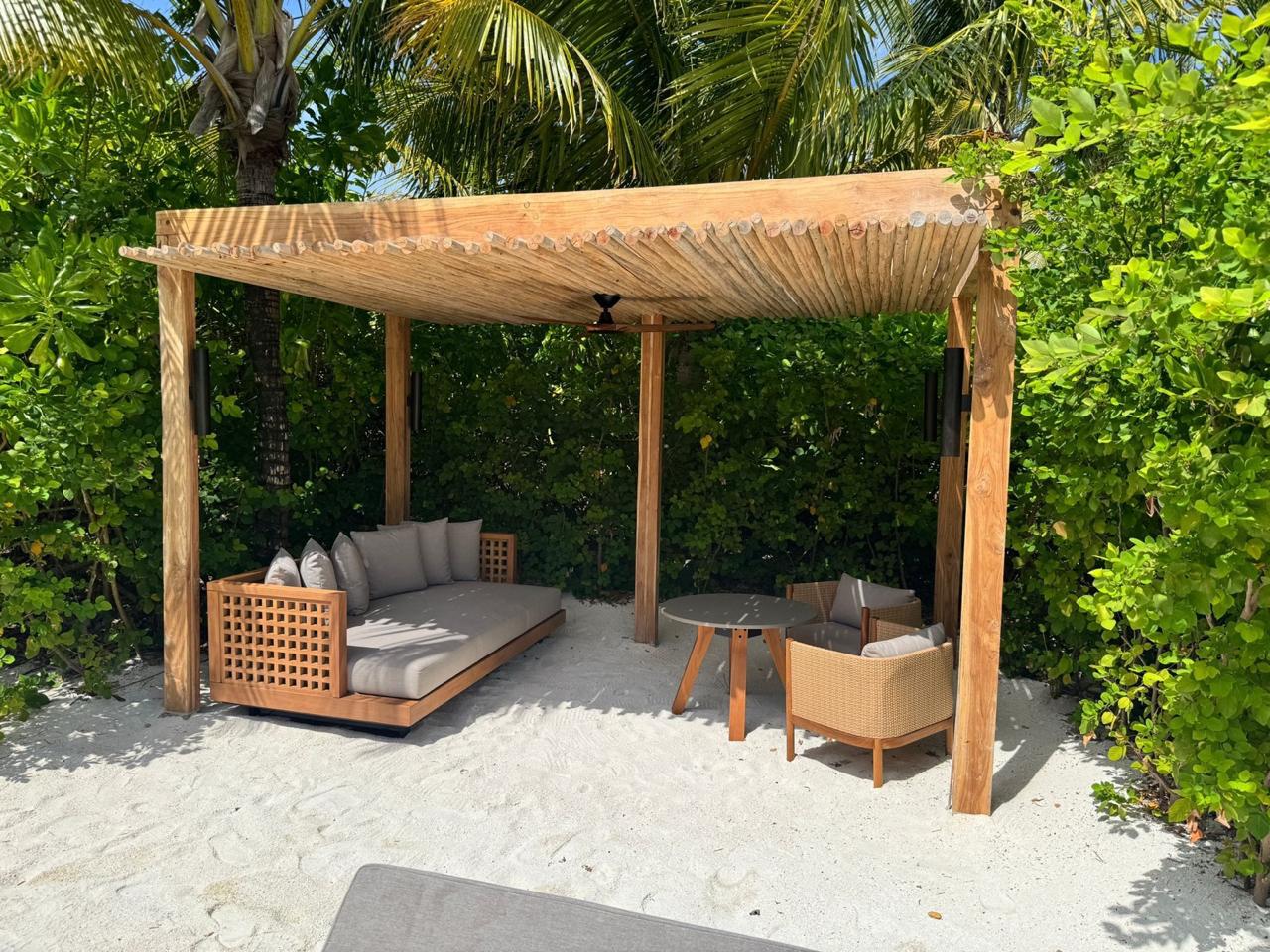 Patina Cabanas, Fari Islands — completed beach cabana